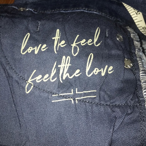 Liverpool coco crop flare jeans - Picture 4 of 7